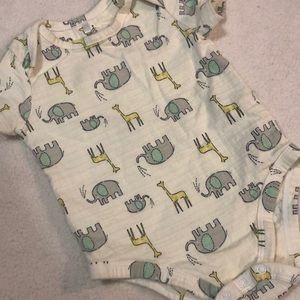 Infant giraffe and elephant print, muslin onesie